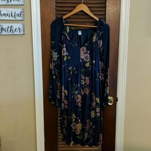 Beautiful, deep Navy floral XXL boho dress 👗